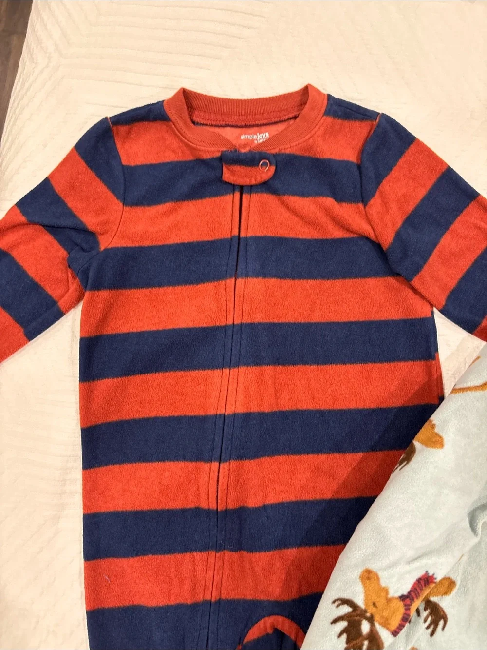 Simple Joys by Carter's Unisex Child Holiday Loose-fit Flame Resistant Fleece Fo